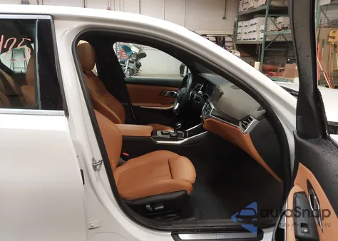 2022 BMW 330I xDrive from USA, damaged, VIN 3MW5R7J0XN8C68017